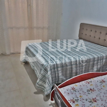 Imagem Casa com 2 Quartos à Venda, 1.000 m² em Jardim São Jorge - Arujá Imagem Casa com 2 Quartos à Venda, 1.000 m² em Jardim São Jorge - Arujá
