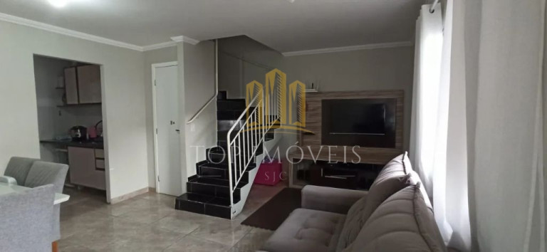Sobrado com 3 Quartos à Venda, 75 m² em Vila São Geraldo - São José Dos Campos