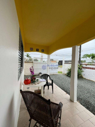 Imagem Casa com 4 Quartos à Venda, 250 m² em Centro - Penha Imagem Casa com 4 Quartos à Venda, 250 m² em Centro - Penha