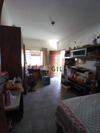 Imagem Casa com 3 Quartos à Venda, 189 m² em Parque Santo Antônio - Jacareí