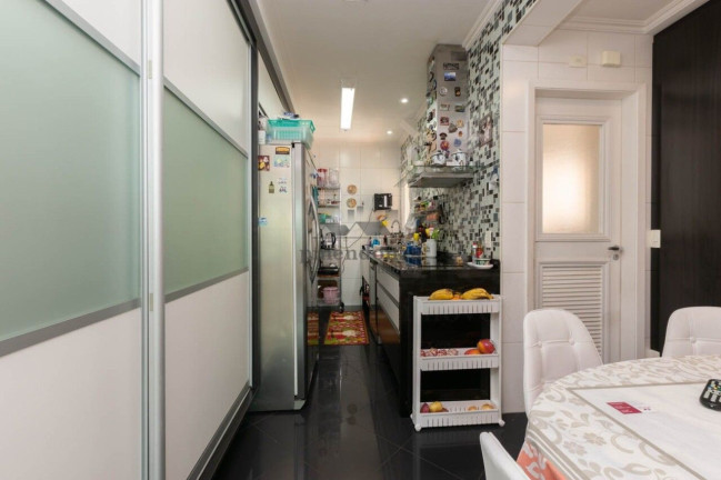 Imagem Apartamento com 4 Quartos à Venda, 197 m² em Vila Romana - São Paulo