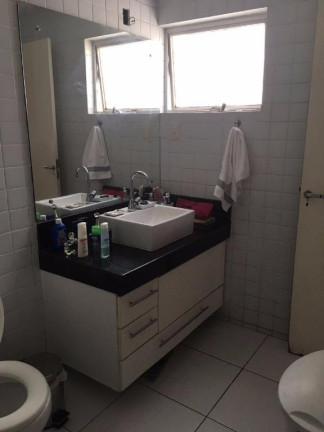 Imagem Apartamento com 3 Quartos à Venda, 147 m² em Aflitos - Recife