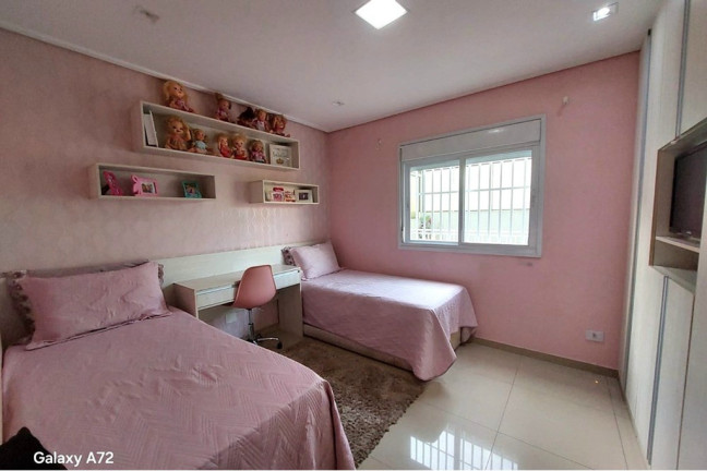 Imagem Casa com 3 Quartos à Venda, 140 m² em Jardim Colorado - São Paulo Imagem Casa com 3 Quartos à Venda, 140 m² em Jardim Colorado - São Paulo