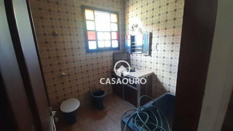 Imagem Casa com 6 Quartos à Venda, 400 m² em Serra - Belo Horizonte Imagem Casa com 6 Quartos à Venda, 400 m² em Serra - Belo Horizonte