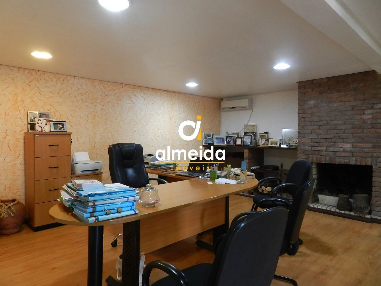 Imagem Casa com 3 Quartos à Venda, 254 m² em Nossa Senhora De Lourdes - Santa Maria