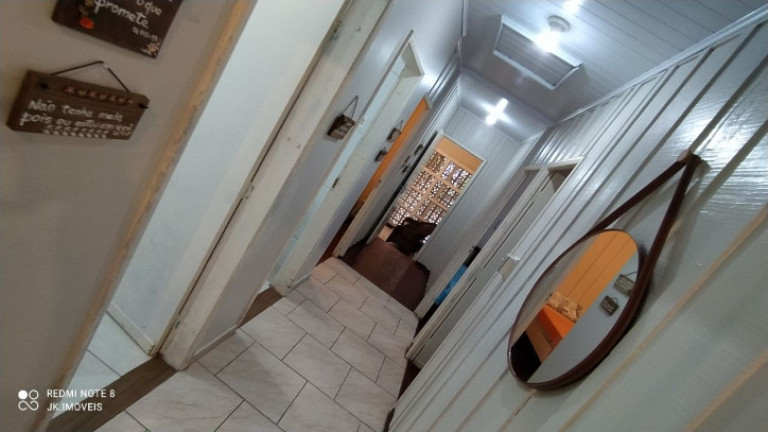 Imagem Casa com 5 Quartos para Temporada, 110 m² em Barra Do Saí - Itapoá Imagem Casa com 5 Quartos para Temporada, 110 m² em Barra Do Saí - Itapoá