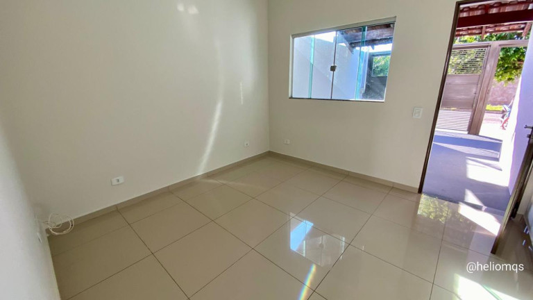 Imagem Casa com 2 Quartos à Venda, 55 m² em Jardim São Lourenço - Campo Grande Imagem Casa com 2 Quartos à Venda, 55 m² em Jardim São Lourenço - Campo Grande