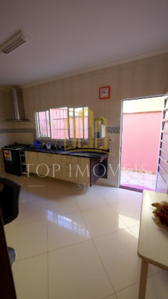 Imagem Sobrado com 5 Quartos à Venda, 250 m² em Bosque Dos Eucaliptos - São José Dos Campos