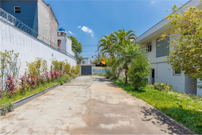 Imagem Casa com 4 Quartos à Venda, em Moema - São Paulo Imagem Casa com 4 Quartos à Venda, em Moema - São Paulo