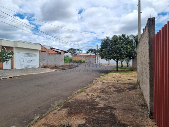 Imagem Terreno à Venda, 250 m² em Jardim Kanebo - Pirassununga Imagem Terreno à Venda, 250 m² em Jardim Kanebo - Pirassununga