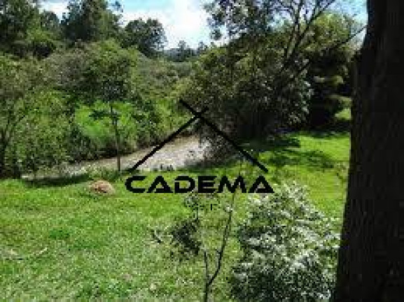 Imagem Chácara com 2 Quartos à Venda, 484.000 m² em Zona Rural - Monte Sião Imagem Chácara com 2 Quartos à Venda, 484.000 m² em Zona Rural - Monte Sião