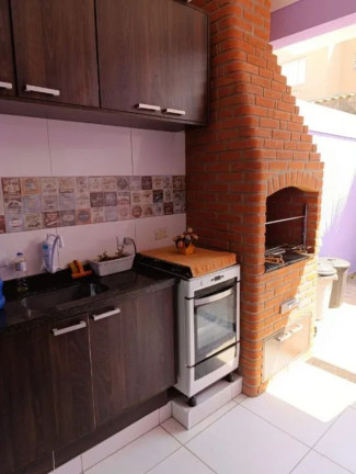 Imagem Casa com 3 Quartos à Venda, 157 m² em Horto Florestal - Sorocaba Imagem Casa com 3 Quartos à Venda, 157 m² em Horto Florestal - Sorocaba