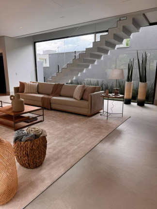 Imagem Casa com 4 Quartos à Venda, 540 m² em Centro Comercial Jubran - Barueri Imagem Casa com 4 Quartos à Venda, 540 m² em Centro Comercial Jubran - Barueri