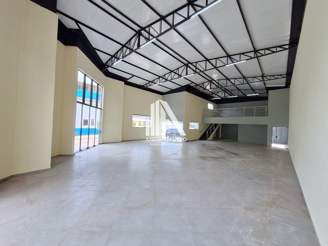 Imóvel à Venda, 295 m² em Avenida Dos Trabalhadores - Mogi Guaçu