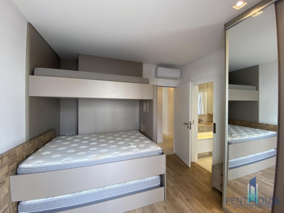 Imagem Apartamento com 3 Quartos à Venda, 196 m² em Centro - Balneário Camboriú