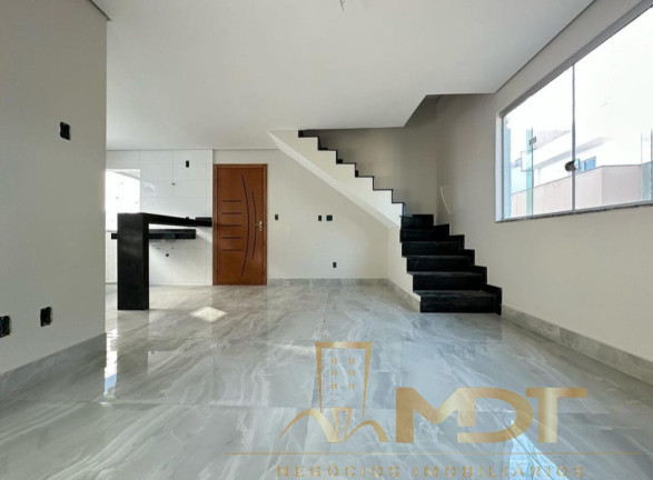 Imagem Imóvel com 5 Quartos à Venda, 167 m² em Heliópolis - Belo Horizonte
