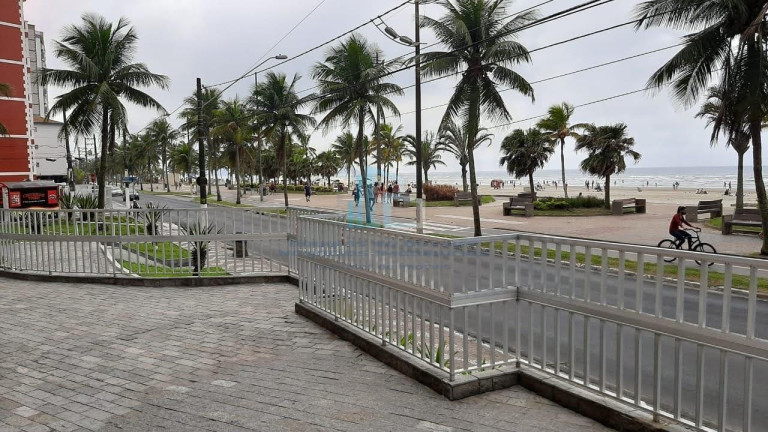 Imagem Apartamento com 2 Quartos à Venda, 76 m² em Ocian - Praia Grande