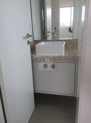Imagem Apartamento com 2 Quartos à Venda, 74 m² em Centro - Itajaí