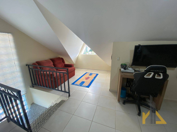 Imagem Casa com 4 Quartos à Venda, 191 m² em Bairro Alto - Curitiba