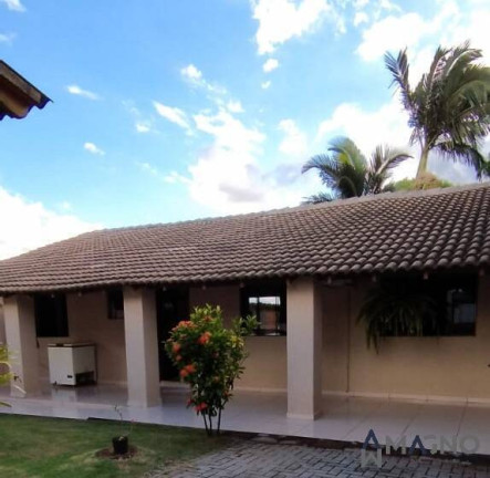 Imagem Casa com 3 Quartos à Venda, 715 m² em Canadá - Cascavel Imagem Casa com 3 Quartos à Venda, 715 m² em Canadá - Cascavel