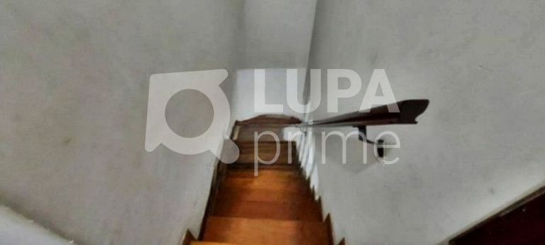 Imagem Casa com 7 Quartos à Venda, 160 m² em Jardim Brasil - São Paulo Imagem Casa com 7 Quartos à Venda, 160 m² em Jardim Brasil - São Paulo