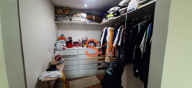 Imagem Casa com 3 Quartos à Venda, 320 m² em Jardim Guapituba - Mauá Imagem Casa com 3 Quartos à Venda, 320 m² em Jardim Guapituba - Mauá