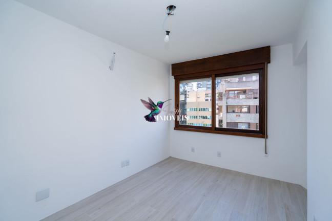 Imagem Cobertura com 4 Quartos à Venda, 244 m² em Auxiliadora - Porto Alegre