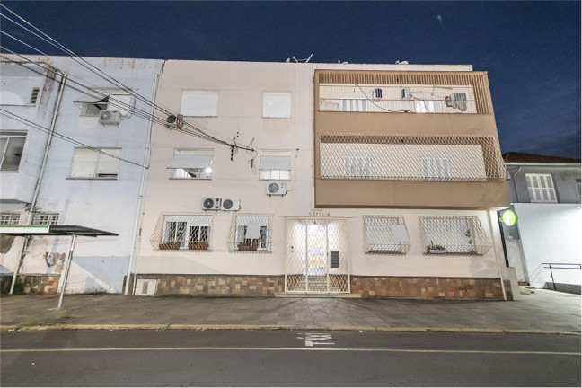Imagem Apartamento com 3 Quartos à Venda, 113 m² em Menino Deus - Porto Alegre Imagem Apartamento com 3 Quartos à Venda, 113 m² em Menino Deus - Porto Alegre