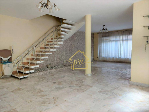 Imagem Casa com 3 Quartos à Venda, 330 m² em Gonzaga - Santos Imagem Casa com 3 Quartos à Venda, 330 m² em Gonzaga - Santos