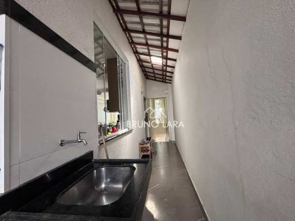 Imagem Casa com 3 Quartos à Venda, 212 m² em Jardim Brasília - Betim Imagem Casa com 3 Quartos à Venda, 212 m² em Jardim Brasília - Betim