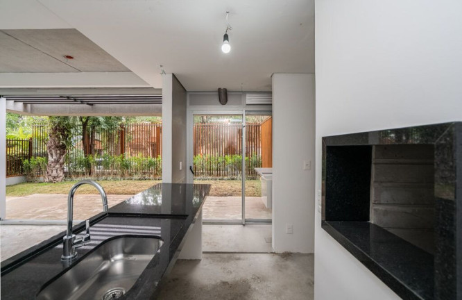 Imagem Apartamento com 3 Quartos à Venda, 206 m² em Três Figueiras - Porto Alegre