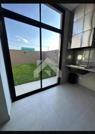 Imagem Casa de Condomínio com 3 Quartos à Venda, 120 m² em Villas Do Jaguari - Santana De Parnaíba Imagem Casa de Condomínio com 3 Quartos à Venda, 120 m² em Villas Do Jaguari - Santana De Parnaíba