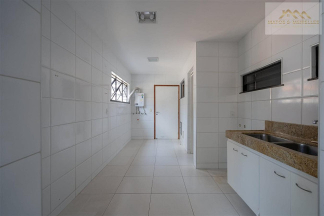 Imagem Apartamento com 3 Quartos à Venda, 210 m² em Meireles - Fortaleza Imagem Apartamento com 3 Quartos à Venda, 210 m² em Meireles - Fortaleza