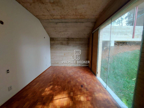 Imagem Casa com 3 Quartos à Venda, 160 m² em Vargem Grande - Teresópolis Imagem Casa com 3 Quartos à Venda, 160 m² em Vargem Grande - Teresópolis