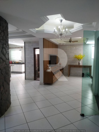 Imagem Casa com 7 Quartos à Venda, 430 m² Imagem Casa com 7 Quartos à Venda, 430 m²