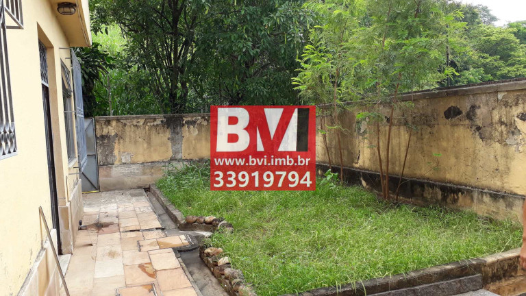 Imagem Casa com 4 Quartos à Venda, 190 m² em Penha Circular - Rio De Janeiro Imagem Casa com 4 Quartos à Venda, 190 m² em Penha Circular - Rio De Janeiro