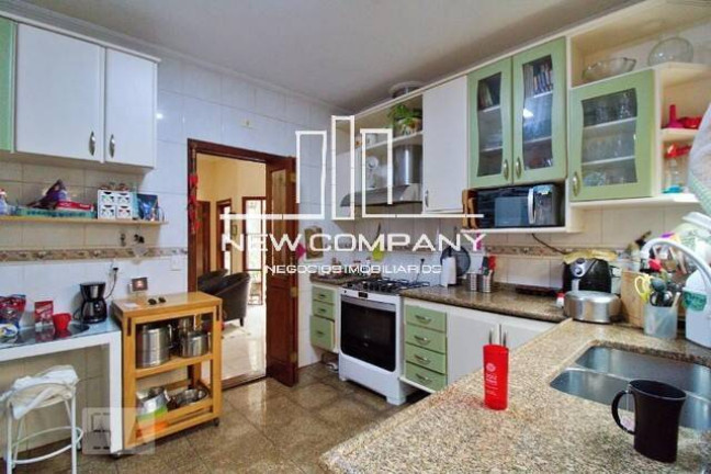 Imagem Casa com 4 Quartos à Venda,  em Vila Inah - São Paulo