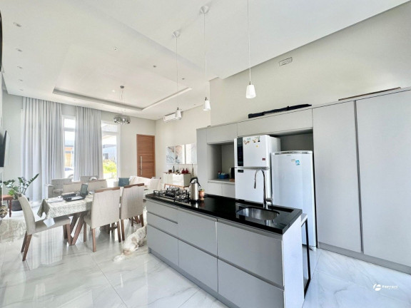 Imagem Casa de Condomínio com 4 Quartos à Venda, 180 m² em Dubai - Capão Da Canoa