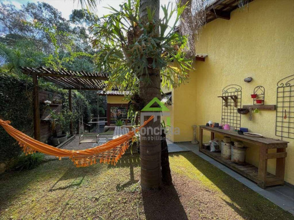 Imagem Casa de Condomínio com 4 Quartos à Venda, 220 m² em Fazendinha - Carapicuíba