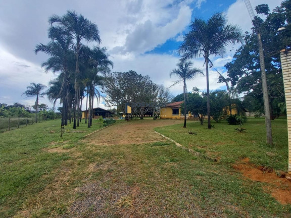 Imagem Imóvel com 3 Quartos à Venda, 20.000 m² em Setor Habitacional Tororó (jardim Botânico) - Brasília Imagem Imóvel com 3 Quartos à Venda, 20.000 m² em Setor Habitacional Tororó (jardim Botânico) - Brasília