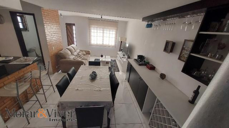 Imagem Sobrado com 3 Quartos à Venda, 150 m² em Pineville - Pinhais