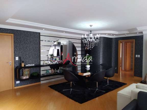 Imagem Apartamento com 3 Quartos à Venda, 184 m² em Centro - Cascavel