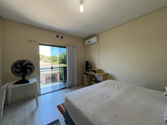 Imagem Casa com 3 Quartos à Venda, 190 m² em Centro - Balneário Barra Do Sul Imagem Casa com 3 Quartos à Venda, 190 m² em Centro - Balneário Barra Do Sul