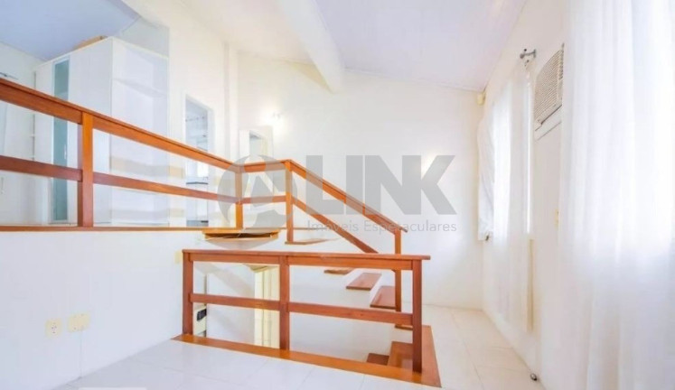 Imagem Casa com 2 Quartos à Venda, 131 m² em Cristo Redentor - Porto Alegre