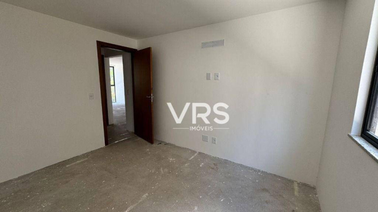 Imagem Apartamento com 3 Quartos à Venda, 130 m² em Bom Retiro - Teresópolis