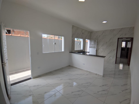 Imagem Casa com 2 Quartos à Venda, 76 m² em Balneario Santa Terezinha - Itanhaém Imagem Casa com 2 Quartos à Venda, 76 m² em Balneario Santa Terezinha - Itanhaém