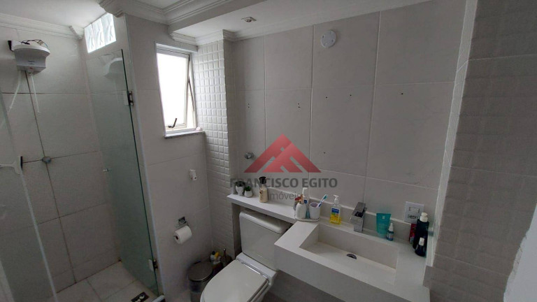 Imagem Apartamento com 2 Quartos à Venda, 67 m² em Mutuá - São Gonçalo