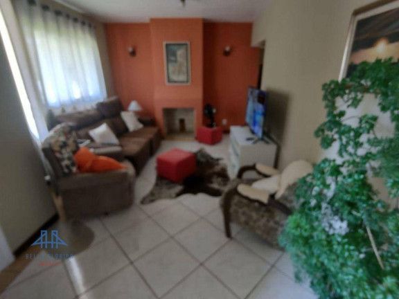 Imagem Casa com 3 Quartos à Venda, 150 m² em João Paulo - Florianópolis