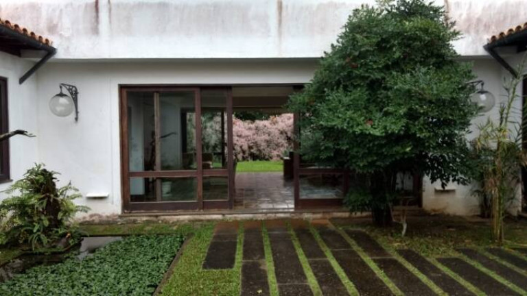Imagem Casa de Condomínio com 8 Quartos à Venda, 1.340 m² em Barra Da Tijuca - Rio De Janeiro Imagem Casa de Condomínio com 8 Quartos à Venda, 1.340 m² em Barra Da Tijuca - Rio De Janeiro