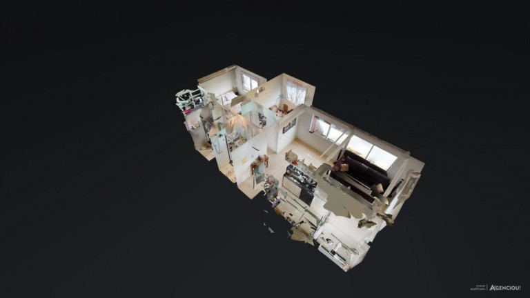 Imagem Imóvel com 2 Quartos à Venda, 67 m² em Petrópolis - Porto Alegre Imagem Imóvel com 2 Quartos à Venda, 67 m² em Petrópolis - Porto Alegre